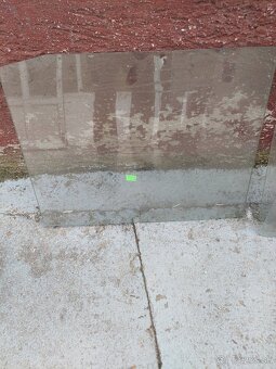 predam nove cel. skla bocne - 9