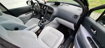 Predám Peugeot 5008 1.6 HDI 82Kw Zachovalá R.V.2013 - 9