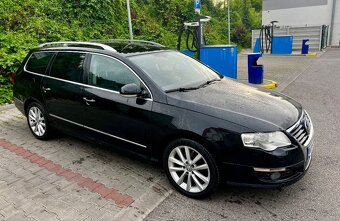 Volkswagen Passat Variant 2.0 TDI Highline DSG - 9