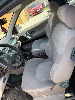 Land Rover Freelander 2.0 diesel - 9