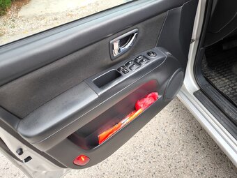 KIA Sorento 2.5 CRDi VGT EX H-matic - 9