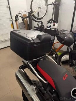 Zadný kufor na motocykel NOVÝ - 9