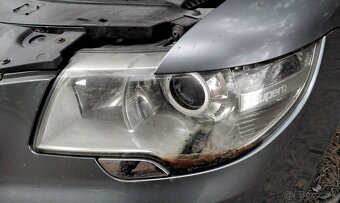 Škoda Superb 2.0 tdi 2010 predám DVERE, MOTOR CFF, PREVODOVK - 9