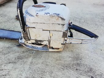 Motorová píla Stihl 041 AV FARM BOSS - 9