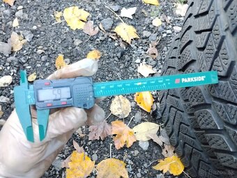 Zimne 215/55 R17, 98V, PIRELLI SOTTOZERO3, 4ks - 9