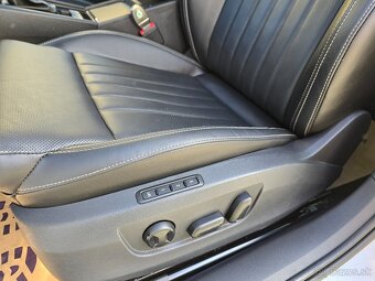 Škoda Superb Combi LK 4x4 2.0TDi 147kW NAVI Canton 360°kamer - 9