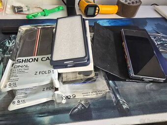 Samsung galaxy Z Fold 5 zlava 900e - 9