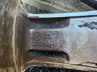 Originál VW hliníkové disky R16, 5x112 (Passat b7) - 9