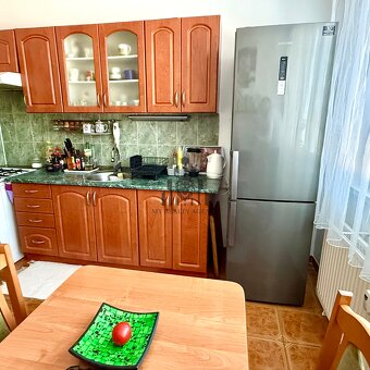 Na predaj priestranný 4 izb. byt s loggiou – Bukureštská ul. - 9