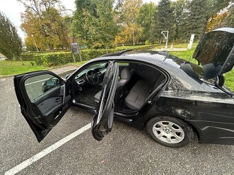 BMW e60 520i 2004 - 9