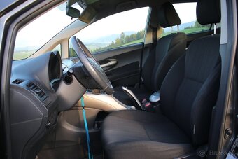Toyota Auris 1,6i VVT Valvematic 91kw/124koní - 9