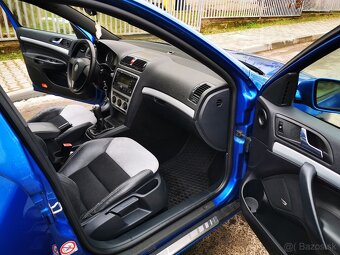 ŠKODA OCTAVIA COMBI RS 2.0TFSI 147KW 200PS XENON BLUE RACE - 9