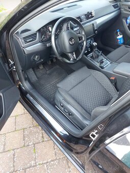 Škoda superb 2.0tdi 4x4 - 9