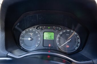 Škoda Octavia 2 2.0 4x4 TDI 103 kW - 9