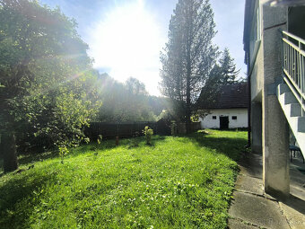 - R E Z E R V O V A N É - DOM CHALUPA V TICHEJ BOČNEJ ULICI  - 9