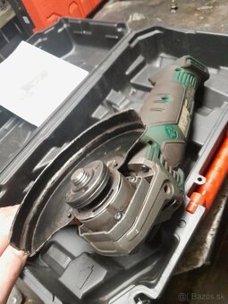 Aku uhlová brúska - 9