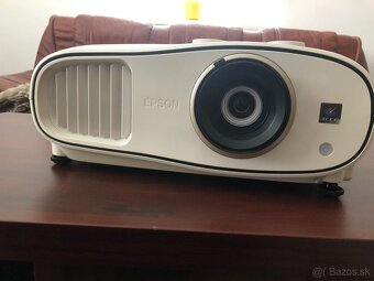 Ponukam na predaj Epson-EH-TW6700 - 9