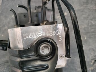 Predám náhradné diely na Opel Vectra, - 9