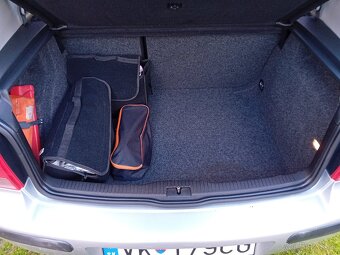Volkswagen golf - 9