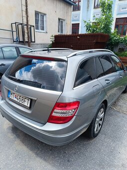 Mercedes C220 CDI Combi (Zadretý motor) - 9