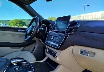 Mercedes-Benz GLS 350d 4MATIC AMG - 9