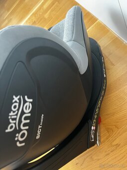 Autosedacka Britax Römer Dualfix - 9