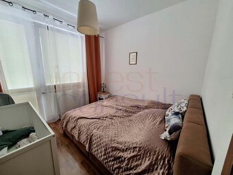 2347 NA PREDAJ V KOMÁRNE TROJIZBOVÝ BYT VO VYHĽADÁVANEJ LOKA - 9