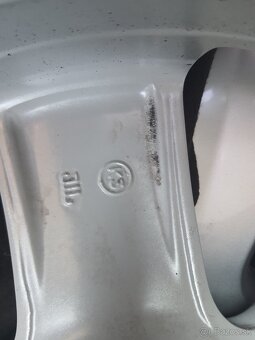 Predám originálne disky VW 7.5Jx17 ET50 – 5×130 - 9