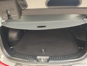predám KIA Sportage 1,7CRDi 2WD - 9