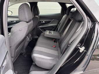 Peugeot 3008 1.2 PureTech 130k Active Pack A/T - 9