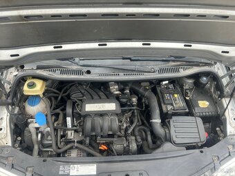 Volkswagen Caddy 1.6 - 9