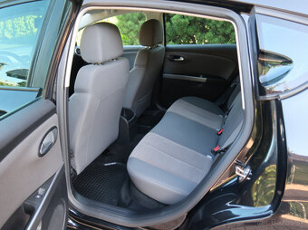 Seat Leon Facelift 1.6 TDI 2012 - 114.000 km - - 9