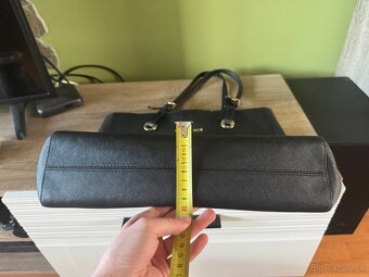 Michael Kors kožená veľká shopper kabelka - 9