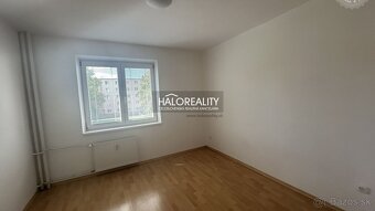 HALO reality - Prenájom, trojizbový byt Prievidza, Centrum - 9