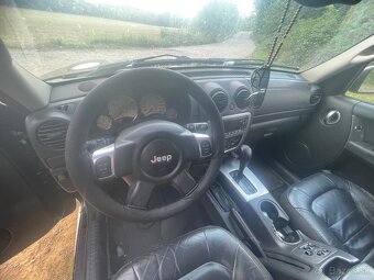 Jeep Cherokee 3.7 V6 - 9