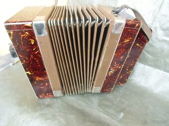 Heligónka Kebrdle - 9