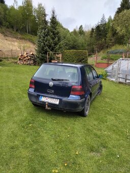 Predám volkswagen golf 4 1.9tdi-81kw - 9