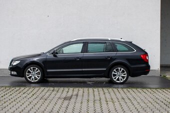 Škoda Superb Combi 3.6 FSI V6 4x4 Elegance DSG - 9
