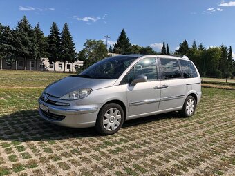 Peugeot 807 2.0 HDi (100 kW) Family, 7 miest, manuál, diesel - 9