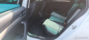 Volkswagen Passat Variant 2.0 TDI BMT R-Line Highline DSG - 9