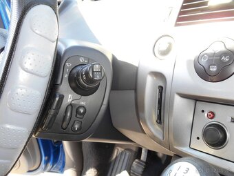 Renault Megan Scenic II, 1,6 82 kw, benzín, rok 2007 - 9