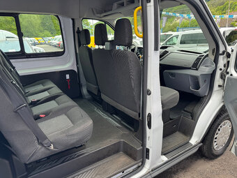 Ford Transit 2,2 - 9