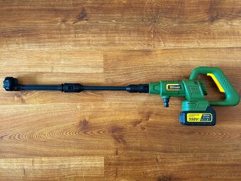 AKU bezuhlíkový vysokotlakový čistič 150 Bar samonasávací - 9