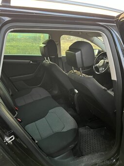 Volkswagen Passat 1.6 TDI BMT Comfortline - 9