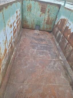 Nosič kontajnerov - 9