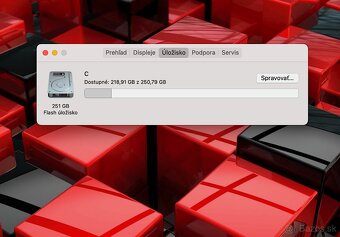 MacBook Pro 13", NOVÁ BATERKA, TOP STAV - 9