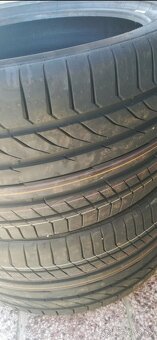 275/35 r 19 - 9