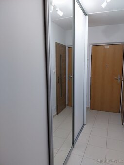 Prenájom 2-izbový byt – Nová Dubnica, ul. SNP - 9