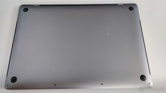 Apple MacBook Pro 16" (A2141) – i7 / 32 GB RAM / 512 GB SSD - 9