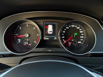 Volkswagen Passat Alltrack 2.0 TDI SCR BMT 4MOTION DSG - 9